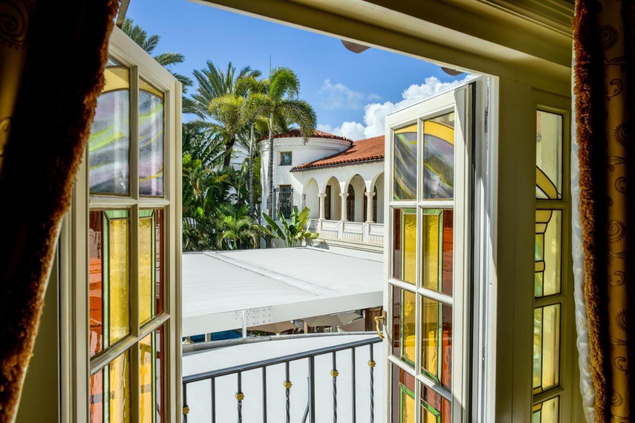 The Villa Casa Casuarina Miami Beach Exterior photo